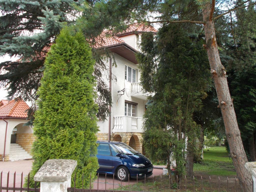 Apartamenty Nad Wisla Скавина Екстериор снимка