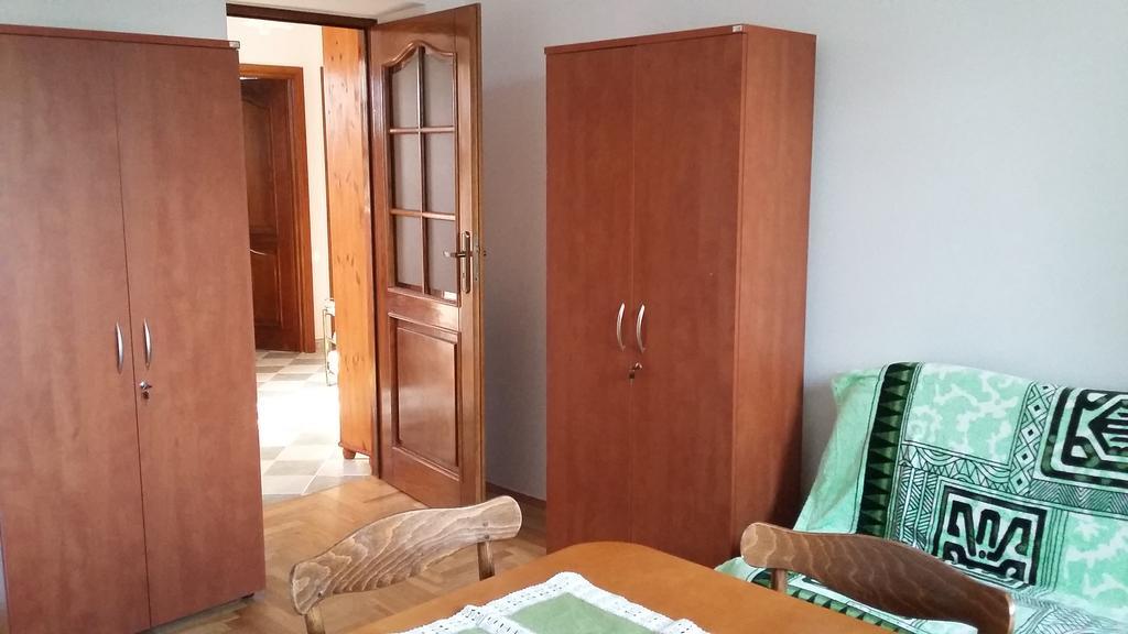 Apartamenty Nad Wisla Скавина Екстериор снимка