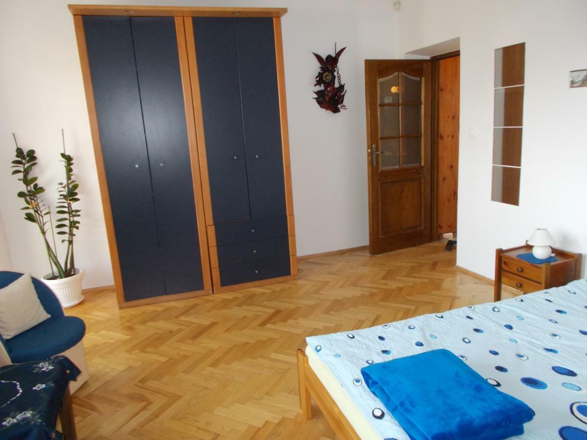 Apartamenty Nad Wisla Скавина Екстериор снимка